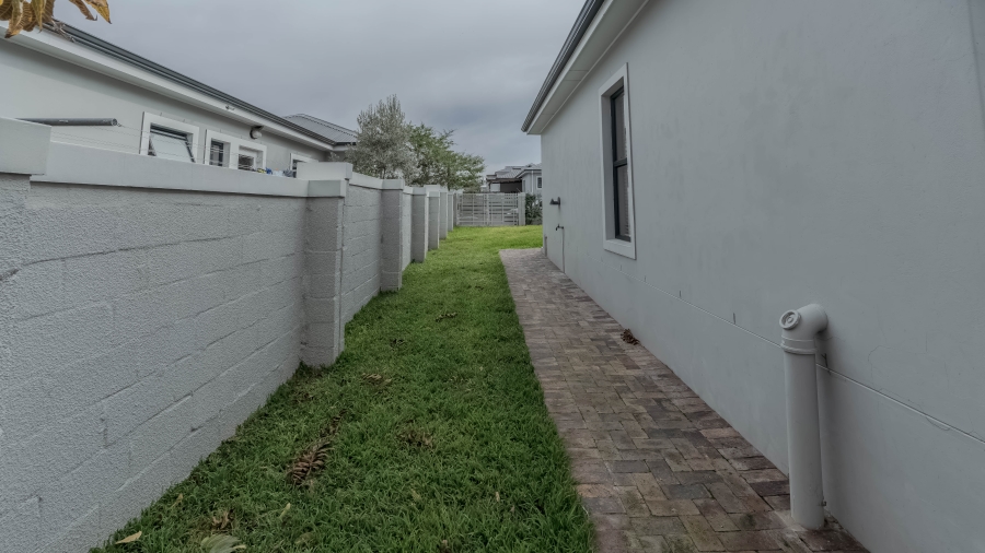3 Bedroom Property for Sale in Brackenfell South Western Cape